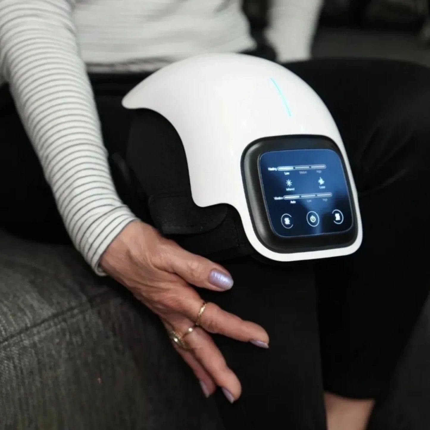 KneePulse™ - Knee Massager